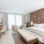 The Oasis by Don Carlos Resort