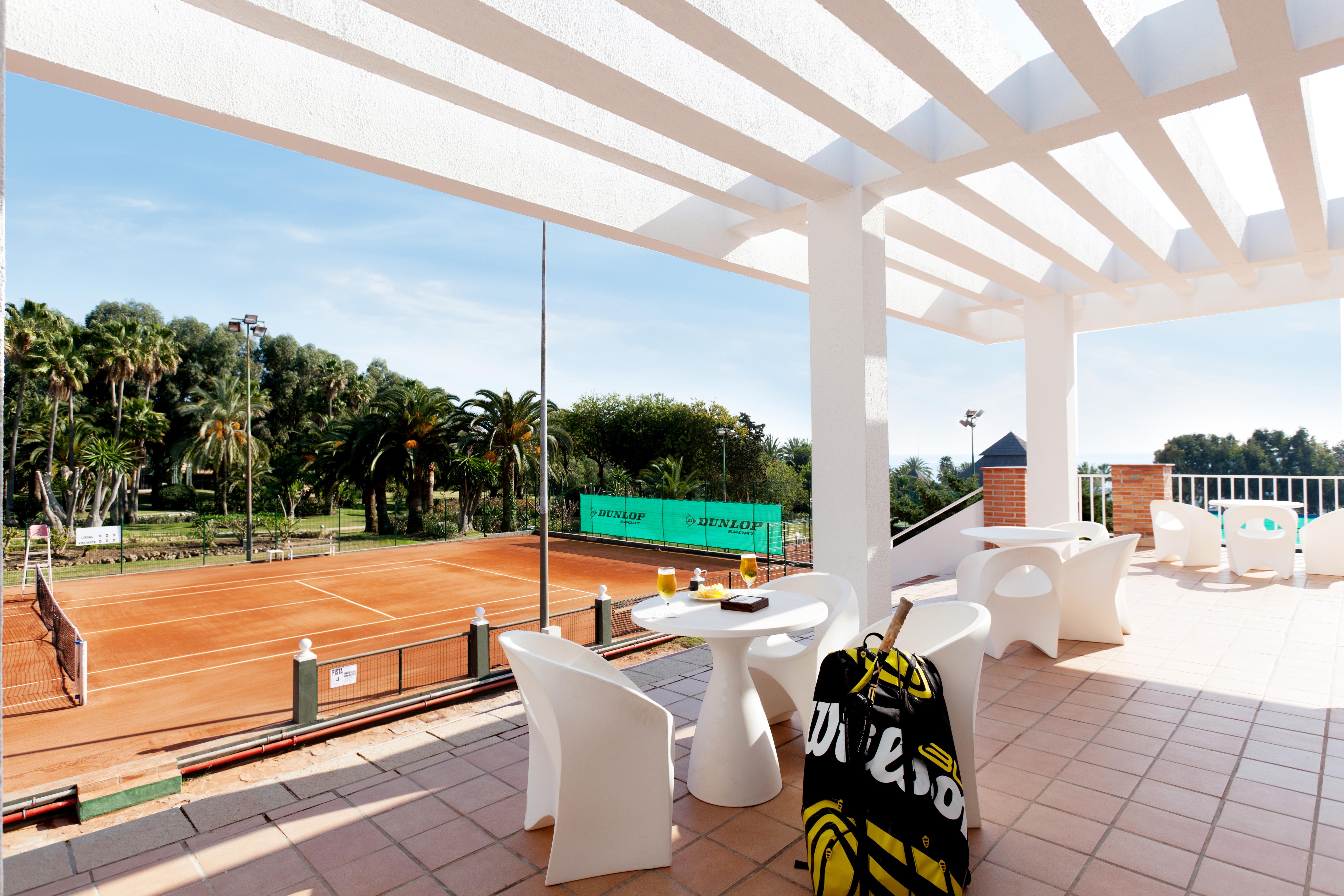 Hotel The Oasis By Don Carlos Marbella