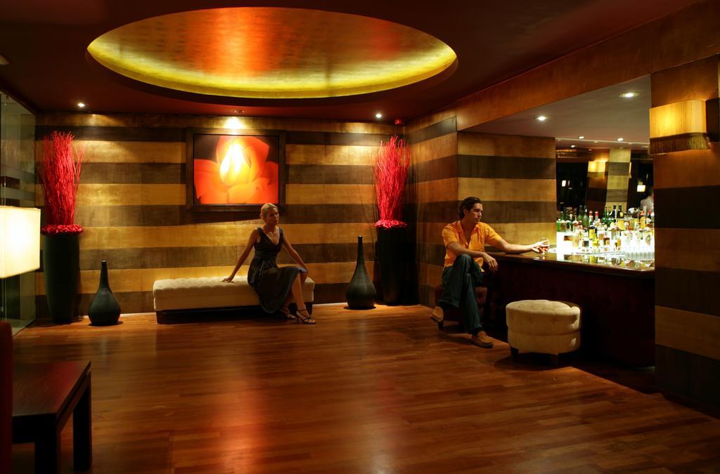 The Oasis By Don Carlos Hotel Marbella
